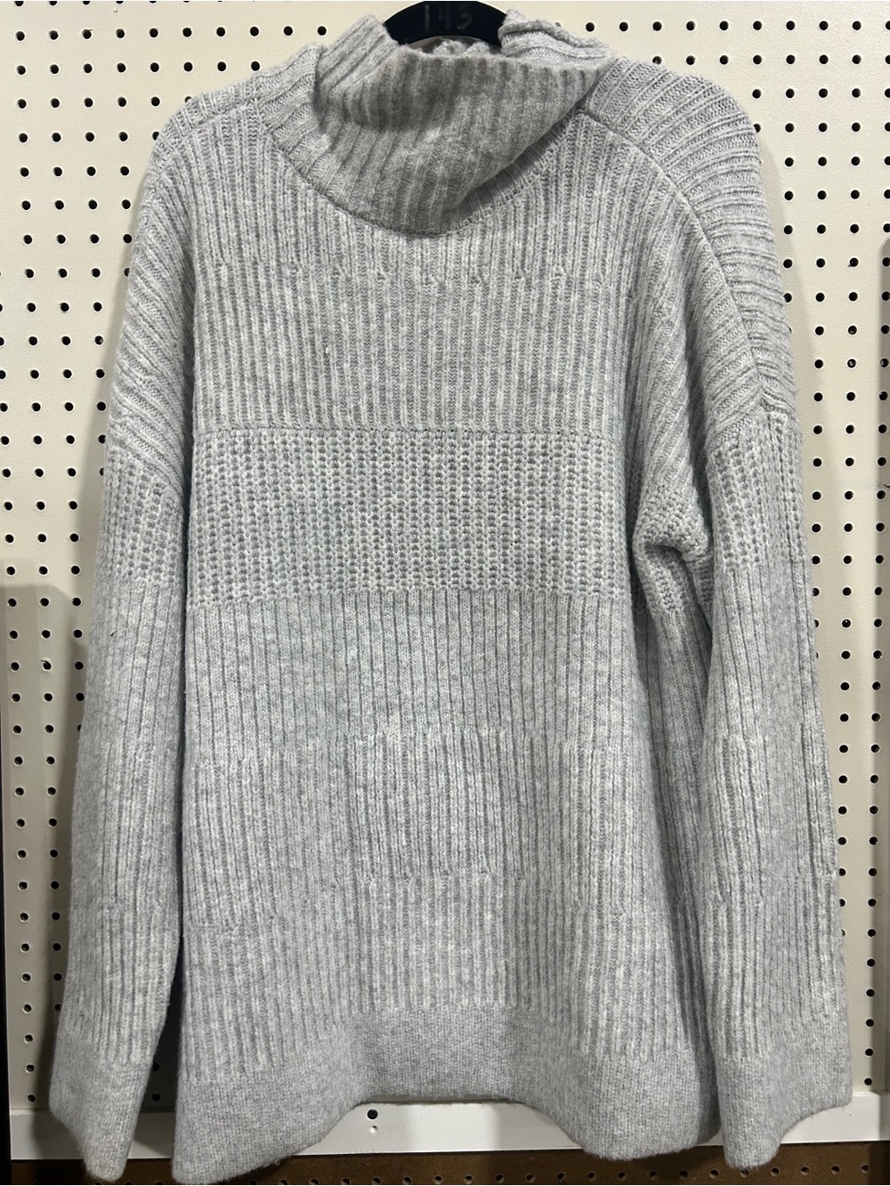 Universal Thread Light Gray Ribbed Turtleneck Sweater - Size XL